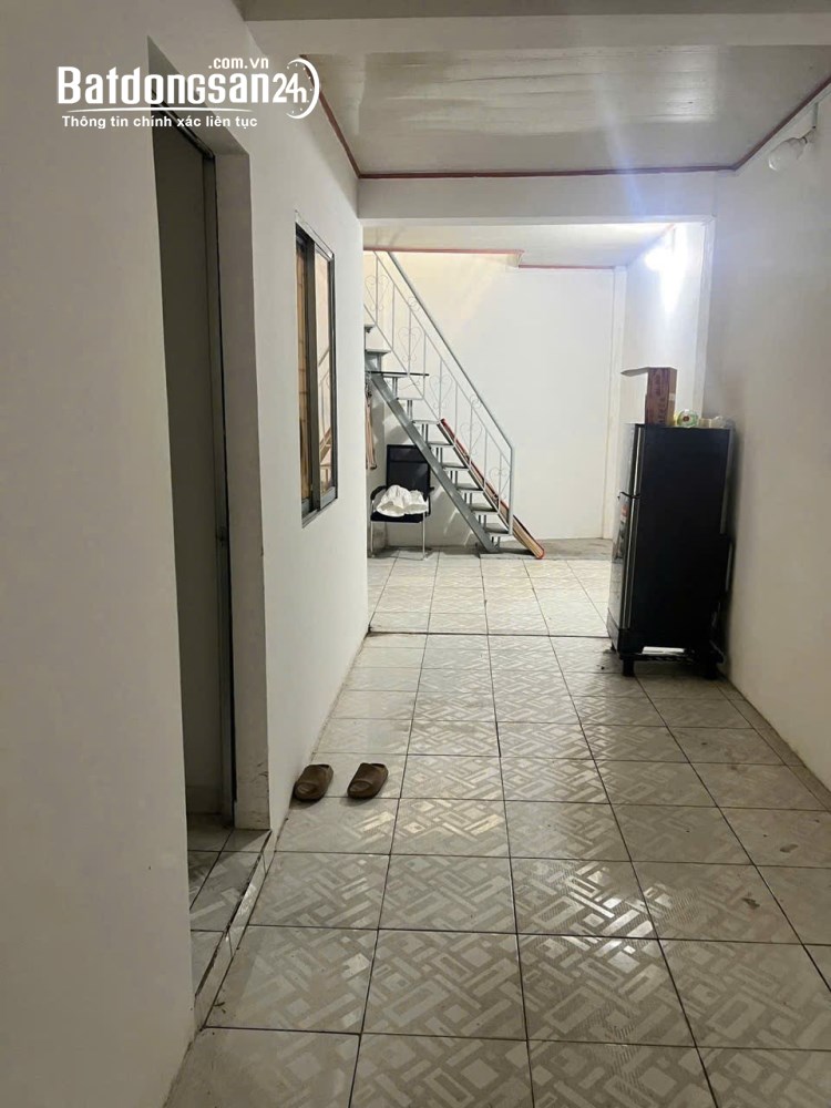 Bán nhà mặt tiền Đỗ Xuân Hợp, Quận 9 - Diện tích lớn, nở hậu cực đẹp.