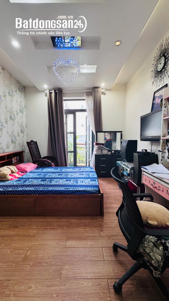 Nhà 39m2, nhỉnh 9 tỷ, Nguyễn Thị Minh Khai, P. Xuân Hòa (Quận 3 cũ)