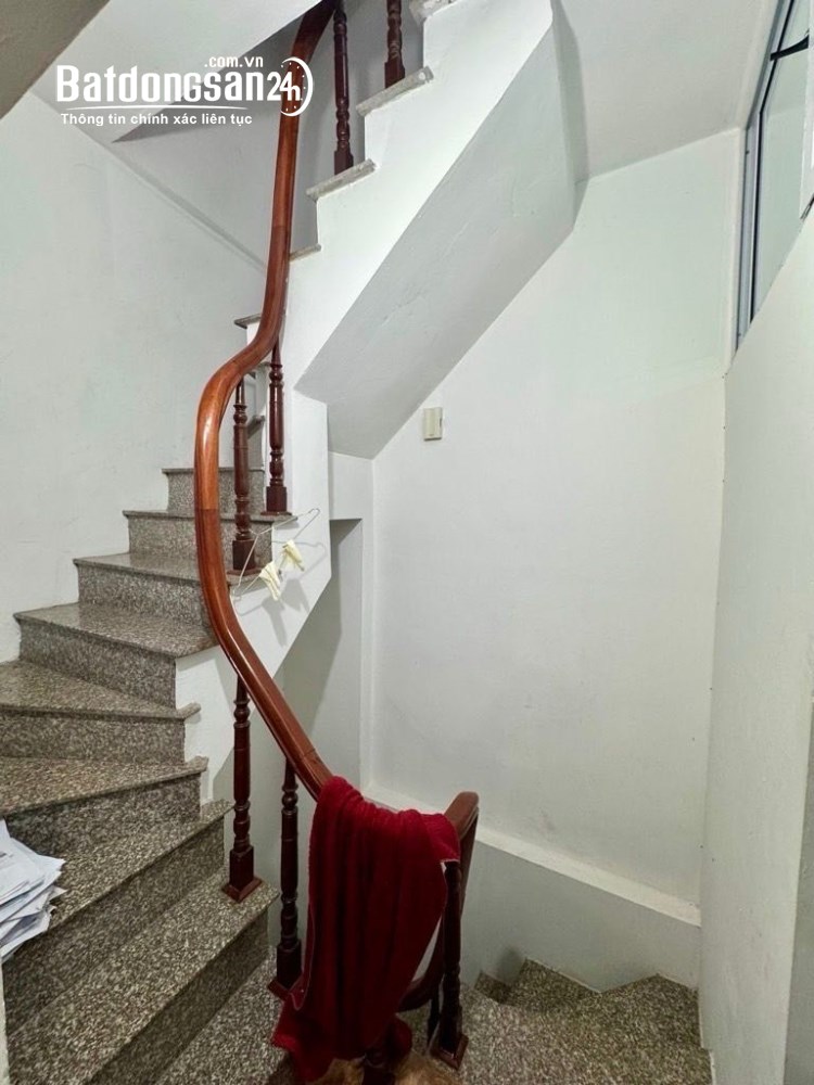 🎯🌏 BÁN NHÀ 5.88 TỶ: KHƯƠNG TRUNG – ĐẦM HỒNG, 35M2 x 4 TẦNG, 3 NGỦ, NGÕ 3M NÔNG.