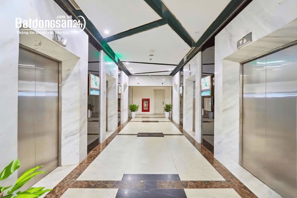 Cho thuê VP Diamond Flower Tower 250m2, giá hợp lý, Lê Văn Lương, P. Thanh Xuân, TP. Hà Nội.