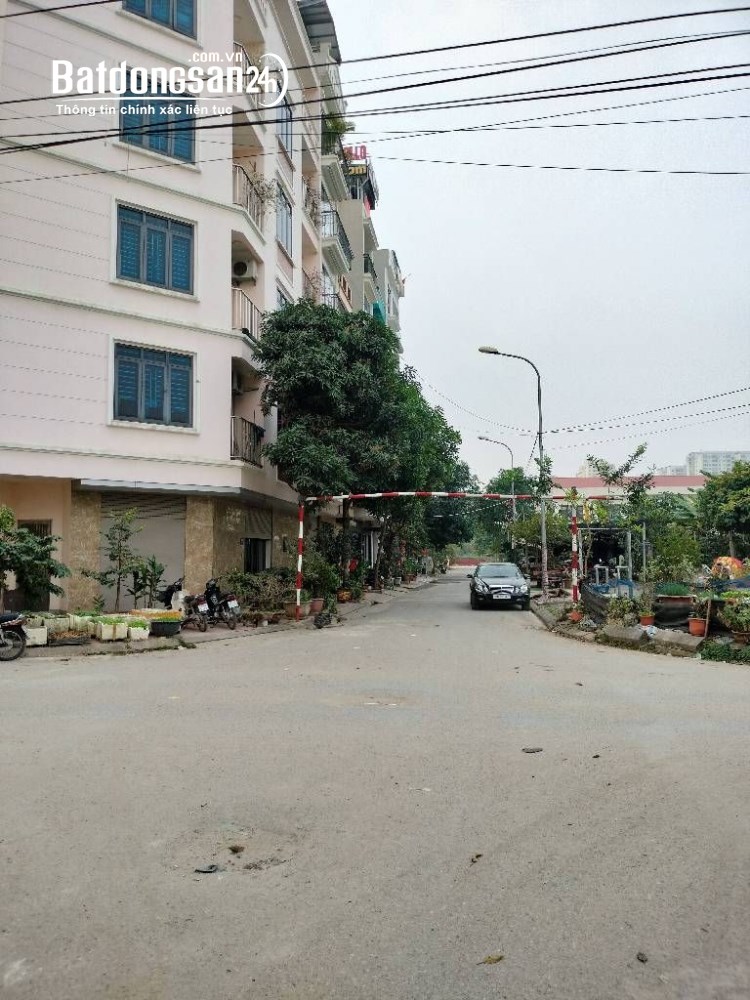 Đất 50m2, giá 14,98 tỷ, Sổ đỏ, sẵn sàng giao dịch, Vạn Phúc, P. Hà Đông, TP. Hà Nội
