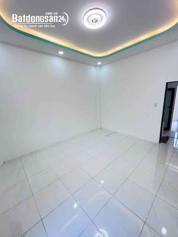 Nhà Bán 2MT, 34,8m2, HXH, Nhỉnh 5 Tỷ, P. Bình Đông (Quận 8 cũ)