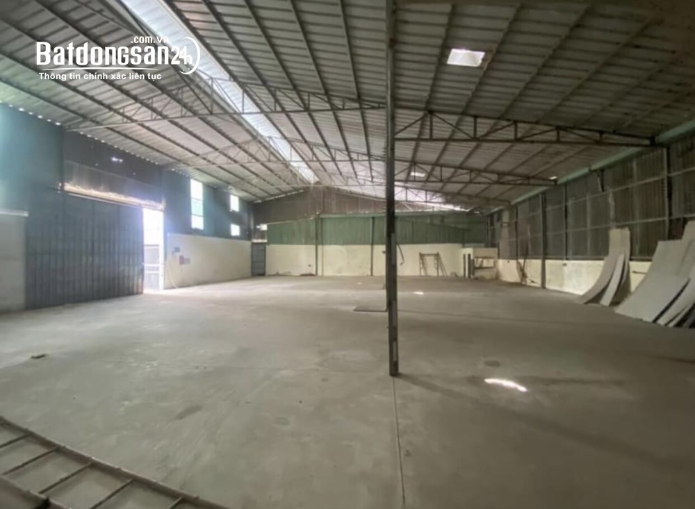 Cho thuê nhà xưởng Thạnh Lộc – 435m2, xe tải 10T, giá 32 tr/th, P. An Phú Đông (Quận 12 cũ).