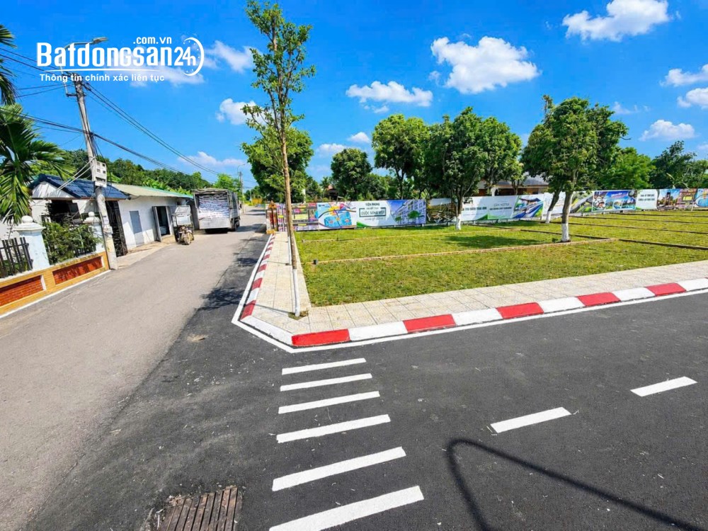  Bán lô góc 100m2 trục đường kinh doanh Trại Láng – Đoài Phương, TP Hà Nội