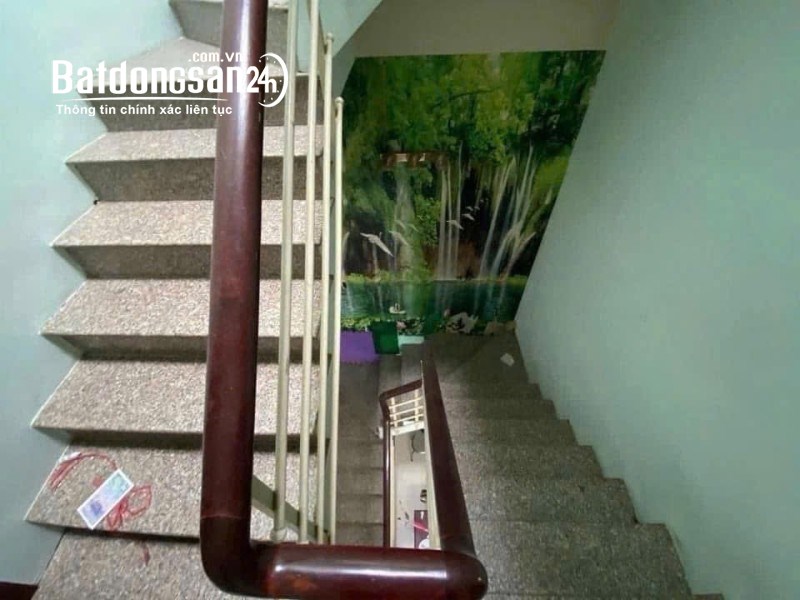 Bán nhà trung tâm Quận 11 – 50m2, 4 tầng, 4PN, sổ hồng riêng