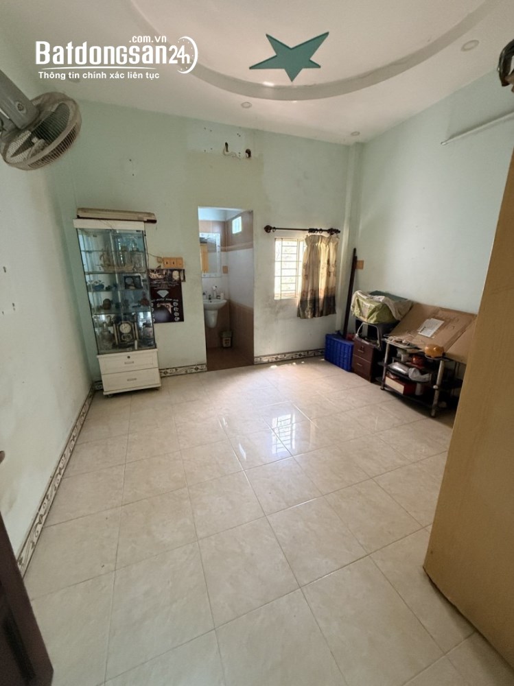 Bán nhà trung tâm Quận 11 – 50m2, 4 tầng, 4PN, sổ hồng riêng