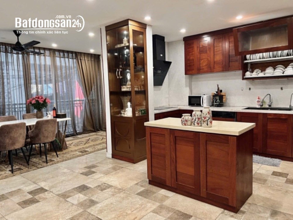 Bán nhà gần phố trung tâm Đống Đa – 46m2, 6 tầng, MT rộng, hơn 13 tỷ