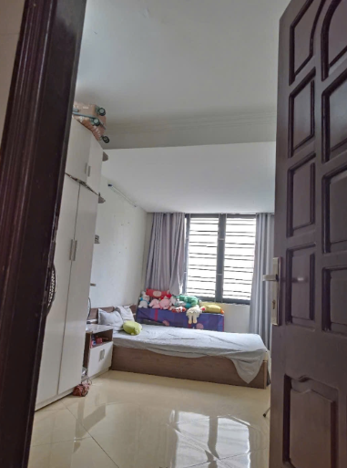 Bán nhà Đống Đa – Ô tô vào nhà, kinh doanh đẹp, 32m2 x 5 tầng, giá 12 tỷ