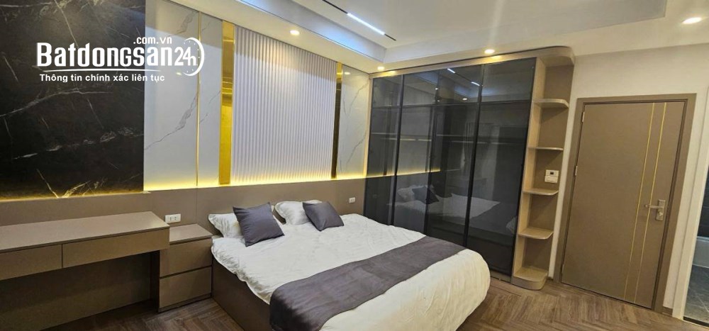Bán gấp nhà Xuân Đỉnh – 5 tầng, có thang máy, ô tô cách 20m, giá 8.8 tỷ, TP Hà Nội