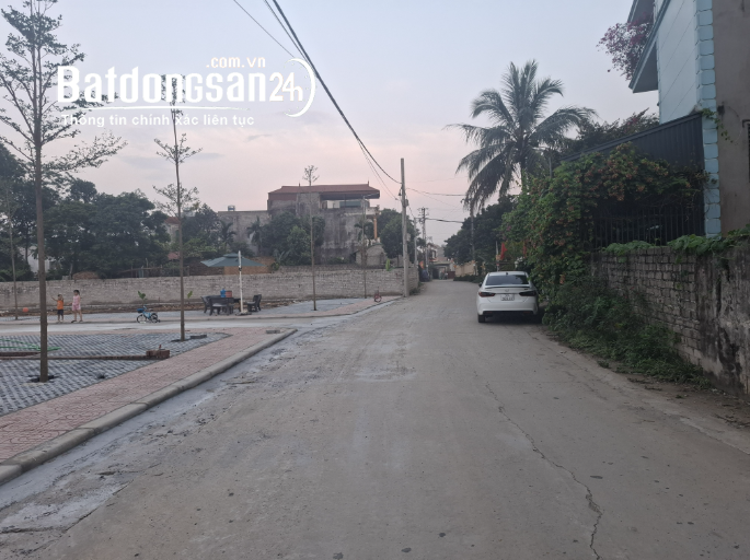 Bán 100m2, giá 4,5 tỷ, đất vàng Hòa Lạc – Full thổ cư, đối diện ĐHQG