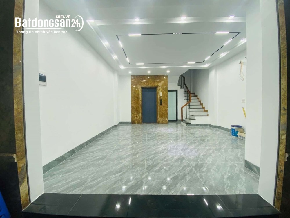 NHÀ MỚI ĐẸP 6 TẦNG THANG MÁY GẦN PHỐ LÊ DUẨN_NGÕ NÔNG THOÁNG_55m2_hơn 12 tỷ