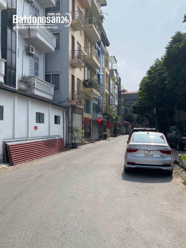 Bán nhà 42m2, 4 tầng, chỉ hơn 7 tỷ, Đ. Thạch Bàn, P. Long Biên, TP Hà Nội