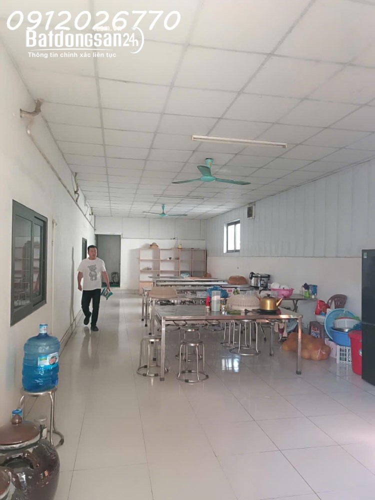 Cho thuê kho xưởng 3 tầng diện tích sàn 3500m2 khu công nghiệp Gia lộc TP. Hải Phòng
