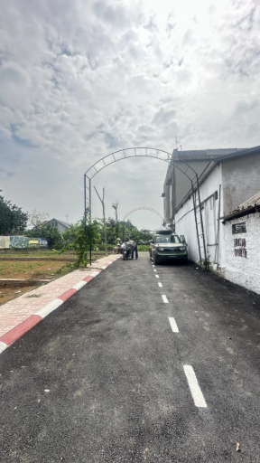 2,8 tỷ – đất Hoà Thạch gần Hoà Lạc – 100m2 full thổ cư – ô tô tránh