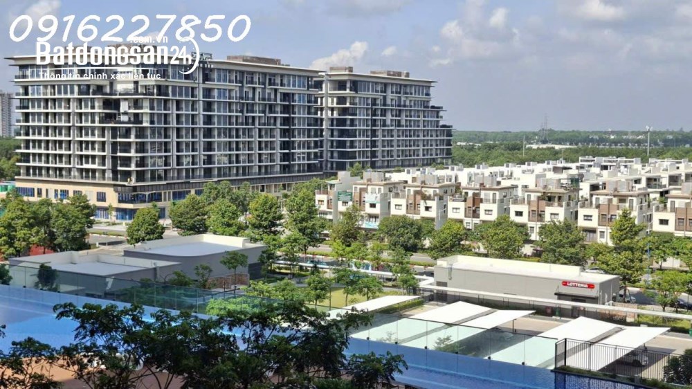 Bán căn hộ 2PN, DT 69m2 view hồ bơi dự án Midori Park The Glory - TP Mới Bình Dương