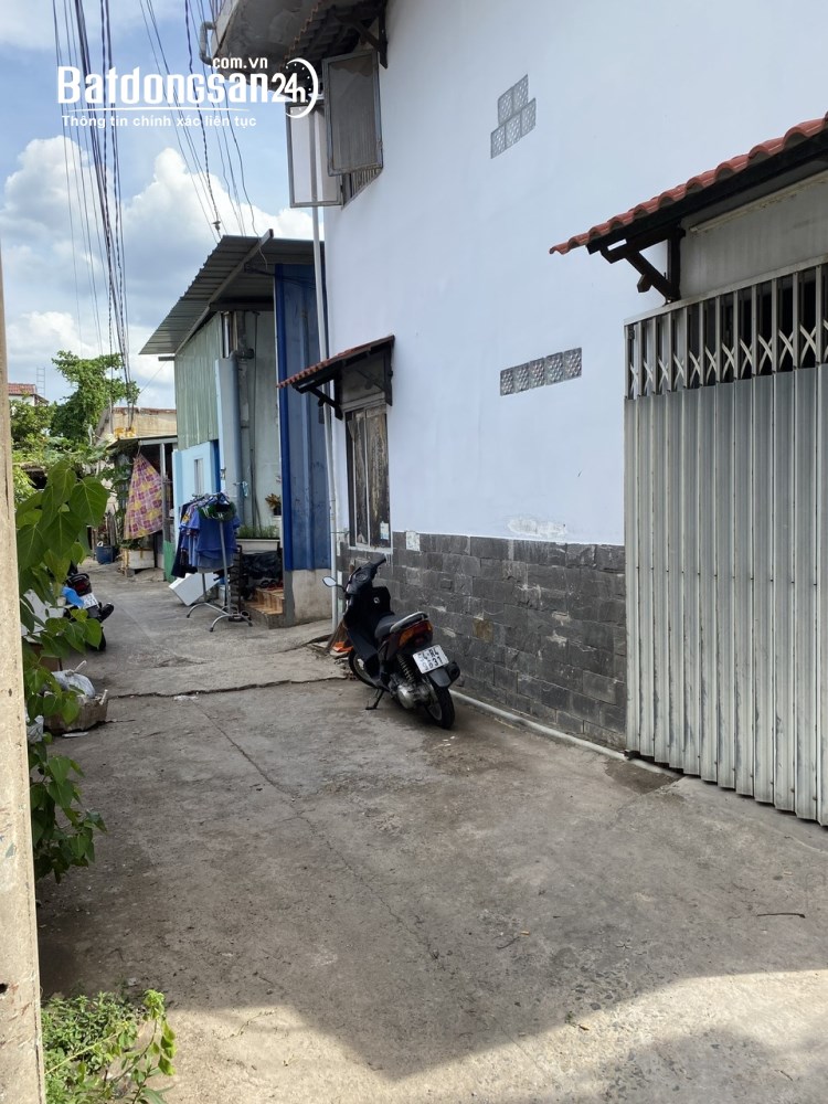 Cho thuê nhà Bình quới Thanh Đa rộng có sân 60m2 lâu dài. Giá rẻ 4.5tr/Tháng.