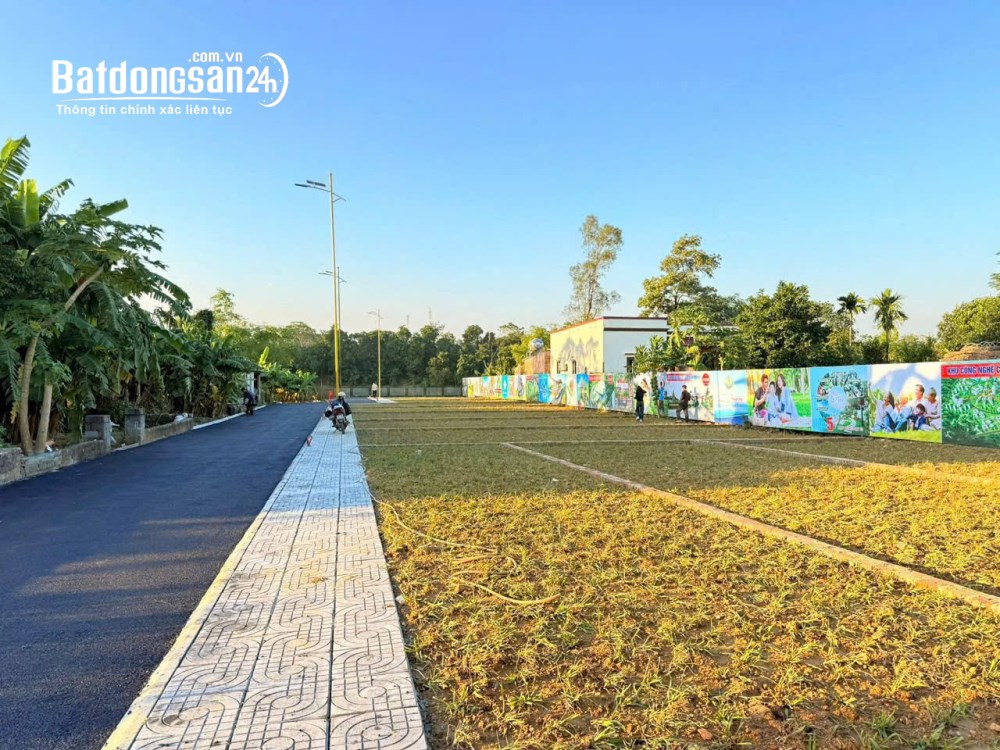 ĐẤT NGHỈ DƯỠNG VIEW HỒ Tại Hòa Thạch Chỉ Cần 2 Tỷ Bán Gấp Trong Tuần Có Bank Hỗ Trợ