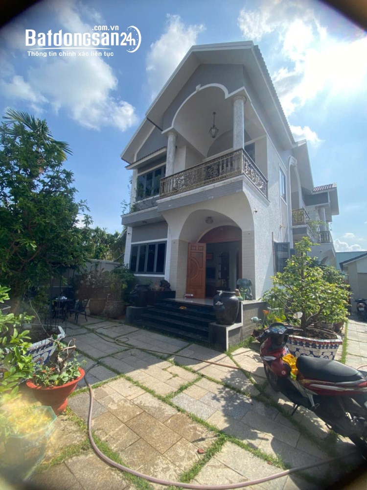 Bán Biệt thự-Villas, 15x25m, giá hơn 14 tỷ, Phường Lái Thiêu (TP Thuận An cũ), TP Hồ Chí Minh