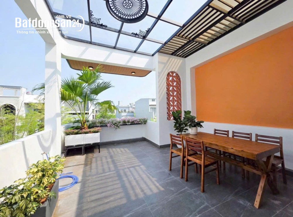 CẦN BÁN GẤP CĂN NHÀ 1 TRỆT 1 LẦU MỚI XÂY XONG NẰM GẦN BỆNH VIỆN HOÀN MỸ - BÌNH DƯƠNG