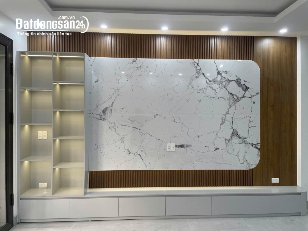 Bán nhà mặt tiền 57m2, giá 5,4 tỷ, Đường Đại Lộ Thăng Long, Xã An Khánh, TP Hà Nội