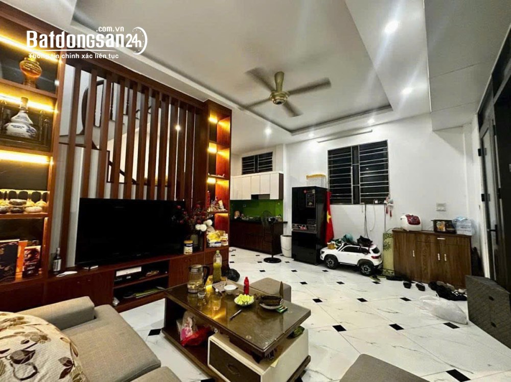  Hơn 8 tỷ có ngay NHÀ MỚI - LÔ GÓC - NGÕ THÔNG 35.5m2* 5T phố Quang Trung, (Q Hà Đông cũ)