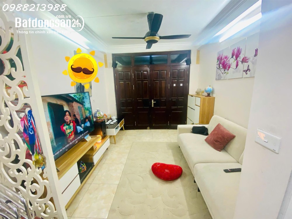 Nhà 3 tầng, 40m2, giá 6,5 tỷ, có thương lượng, P. Yên Nghĩa (Q Hà Đông cũ), TP Hà Nội