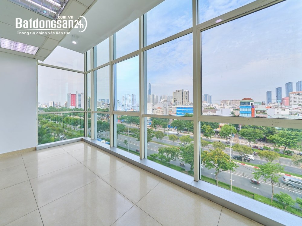VP 160m² sẵn nội thất – bàn giao ngay tại VNO 129 Điện Biên Phủ, P. Gia Định (Q Bình Thạnh cũ)