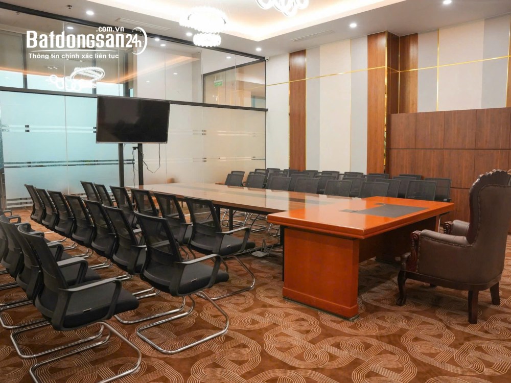Cho thuê văn phòng Roman Plaza, 330m2, giá tốt 90 tr/th, vị trí đẹp, P. Đại Mỗ,TP Hà Nội