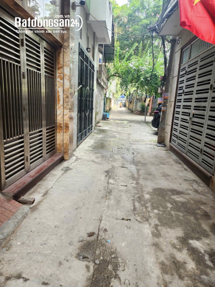 Nhà 58m2 chỉ 17 tỷ, Sổ đỏ đẹp, sẵn sàng giao dịch- Kim Giang, P. Khương Đình (Q Thanh Xuân cũ).
