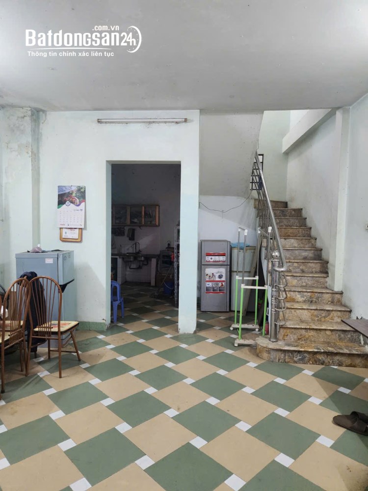 Nhà 58m2 chỉ 17 tỷ, Sổ đỏ đẹp, sẵn sàng giao dịch- Kim Giang, P. Khương Đình (Q Thanh Xuân cũ).