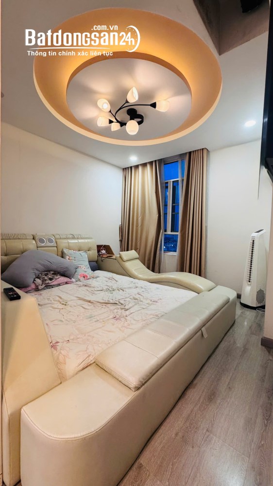 Bán nhà SHR - Góc 2 Mặt View Đẹp - 4PN - Nhỉnh 7 Tỷ, Tạ Quang Bửu, P. Bình Đông (Quận 8 cũ).
