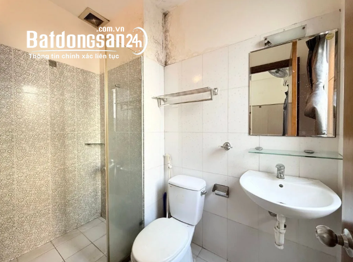 Khách Sạn 6 Tầng Phan Huy Ích – 17 Phòng – Có Thang Máy – Dòng Tiền 80 Triệu/Tháng.