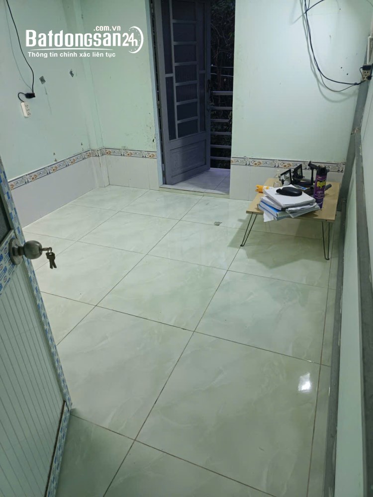 CC bán nhà 4x5m, 1 trệt 1 lầu, giá 650 tr - Nguyễn Bình, (H Nhà Bè cũ), TP Hồ Chí Minh