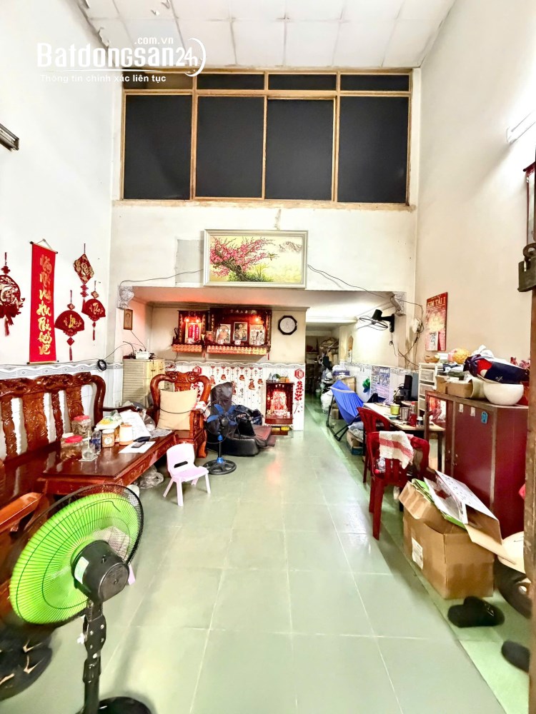 Bán nhà 62m2, 2 tầng, chỉ 6.5 tỷ, Đường Tô Hiệu, P. Tân Phú, TP Hồ Chí Minh.