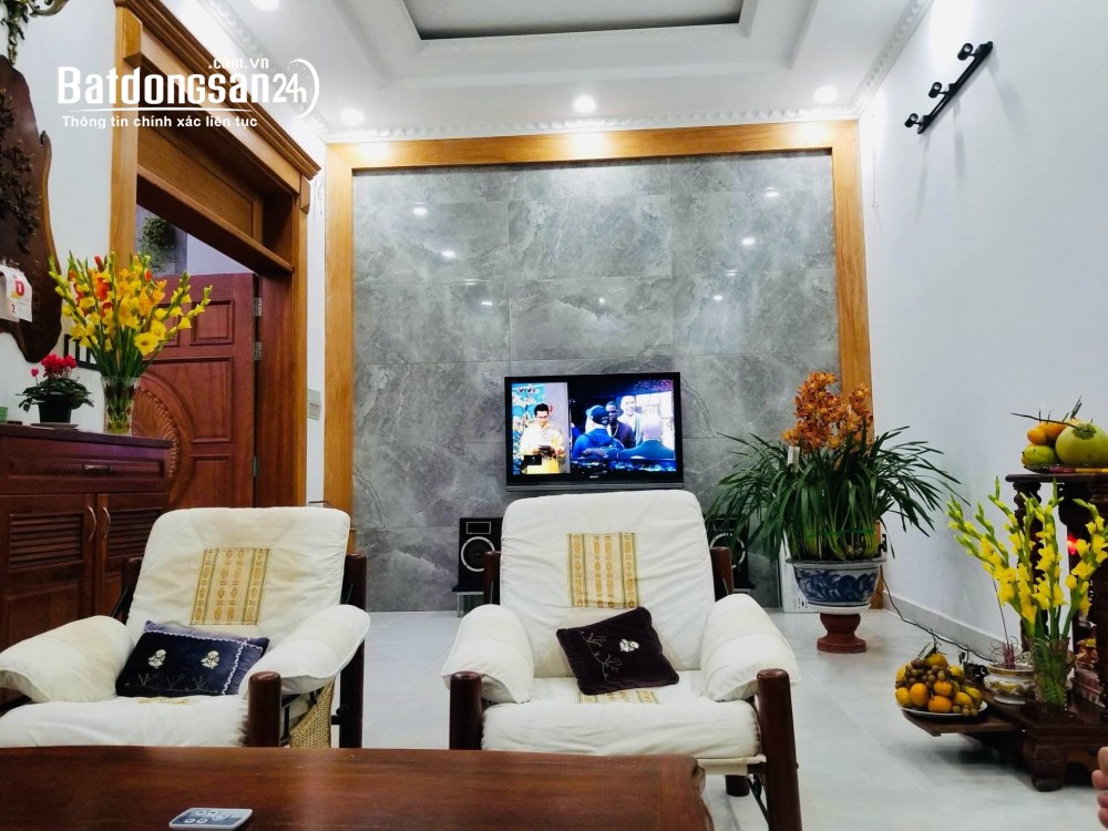 BIỆT THỰ NGAY CHỢ HIỆP BÌNH – 10x19M – CHÀO CHỈ 15.X TỶ