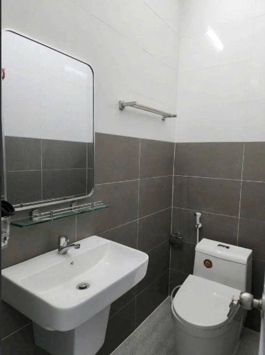 Nhà Hóc Môn – 94m², 2PN – Sổ Hồng Riêng – Ô Tô Đậu Cổng – Giá Chỉ 880 Triệu TL