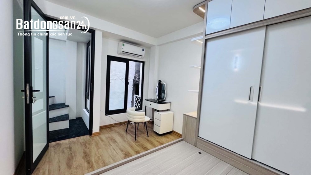 NHÀ THÔNG PHỐ TRUNG PHỤNG - XÃ ĐÀN, 32m2, FULL NỘI THẤT, VỀ Ở NGAY, nhỉnh 6 tỷ.