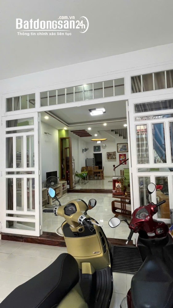 Bán nhà đúc 2,5 tấm hẻm 142 đường số 339 P. Phước Long B, Q9 cũ