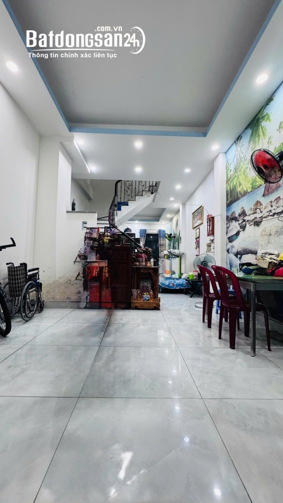 Bán Nhà Quận 1 - 4 Tầng BTCT - 2 Sân Thượng - 4PN - 49M - Nhỉnh 10 Tỷ