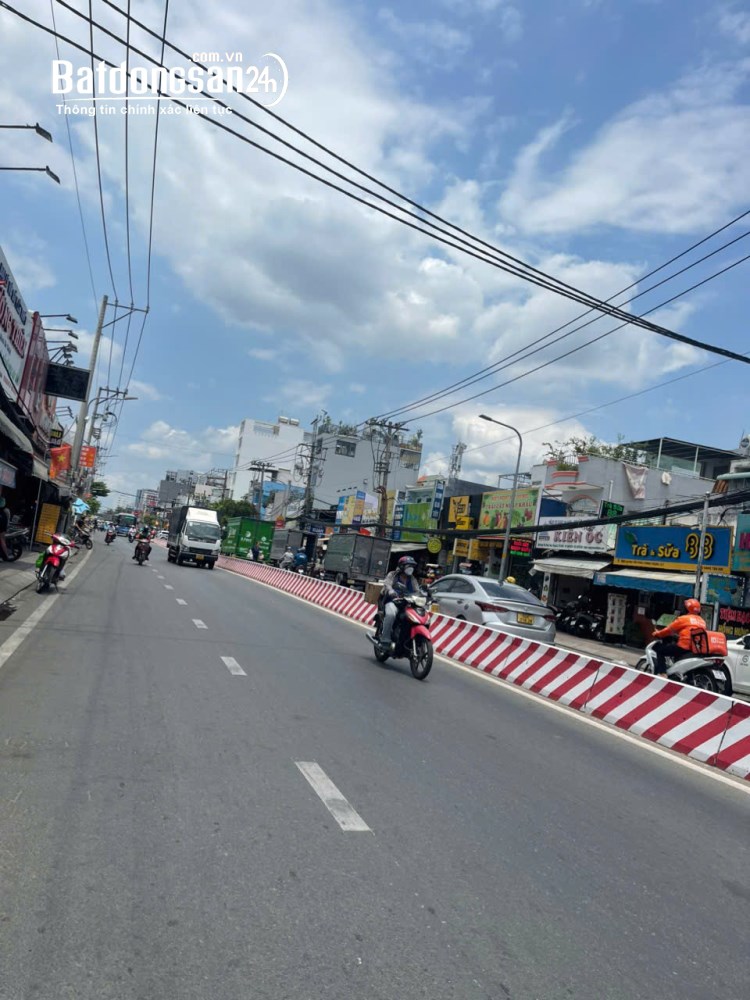 Nhà 4,52x20m Huỳnh Tấn Phát, Phường Bình Thuận Q7. Nhà 4 Tầng, 19,5 tỷ.