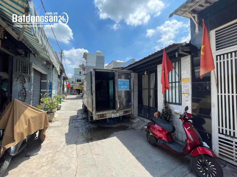 Bán nhà cấp 4 hẻm xe hơi LK 5-6, Vĩnh Lộc B, Huyện Bình Chánh (cũ) 