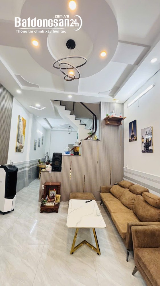 Bán nhà 2 tầng, 4om2, 2PN, 2WC, hẻm 4M, chỉ 4.6 tỷ, P. Bình Tân, TP Hồ Chí Minh