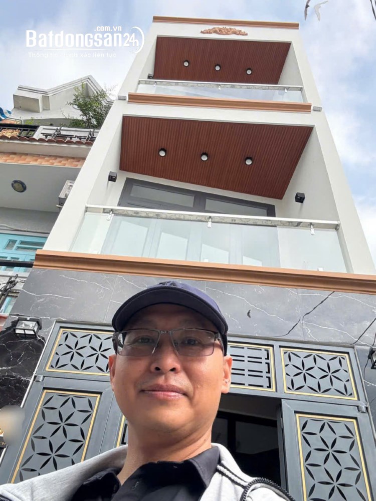 NHÀ 3 Tầng ĐẸP, HẺM 4M, MỄ CỐC, Phường Phú Định (Quận 8 cũ), 136M2, NHỈNH 4 TỶ.