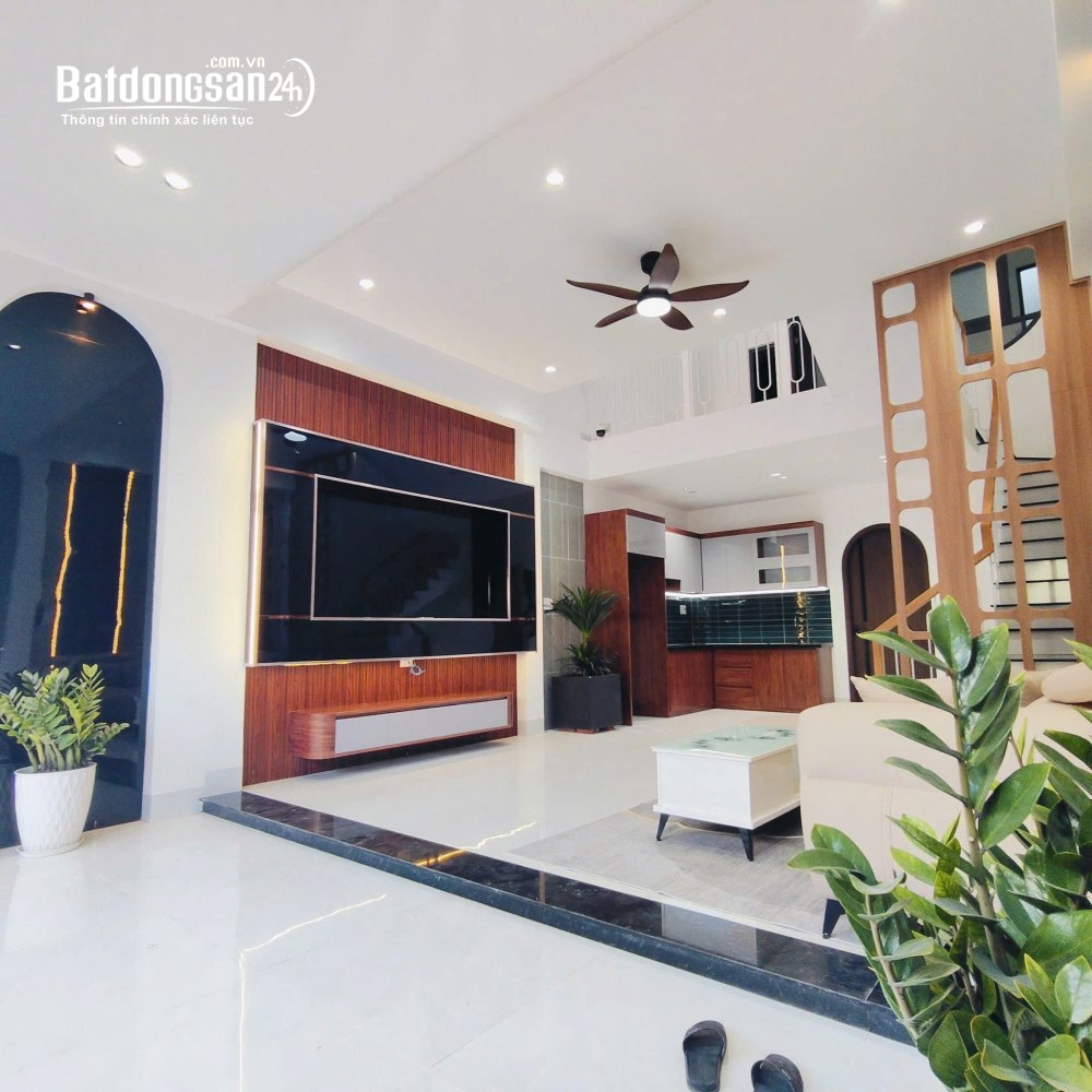BÁN NHÀ 1 TRỆT 1 LẦU, 60m2, đường ô tô, P. Tam Hiệp, Đồng Nai, chỉ 2,85 tỉ.