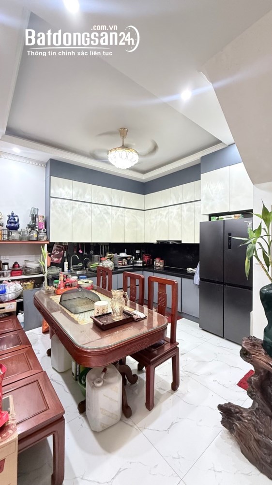 Bán nhà Phố Mai Phúc, Phường Việt Hưng (Q Long Biên cũ), Hà Nội