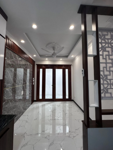 NHÀ MỚI 5T – LÔ GÓC – TRUNG TÂM CỰ KHỐI, LONG BIÊN – CHỈ 3,9 TỶ.