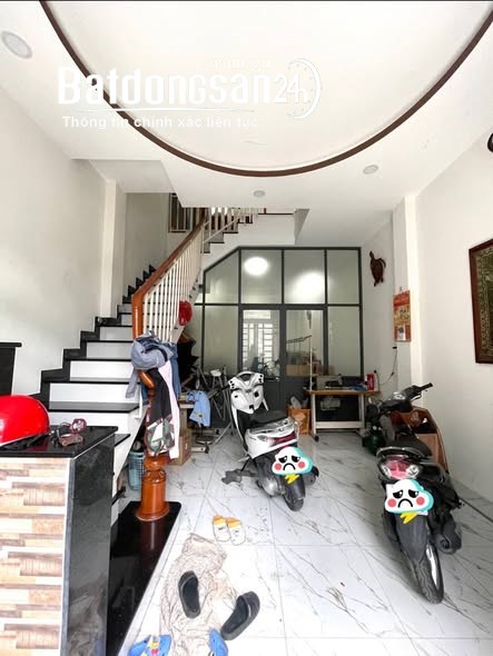 Bán Nhà Hẻm Đông Hưng Thuận 5, Hẻm Lớn - Giá 5,5 Tỷ, (Quận 12 cũ), TP Hồ Chí Minh.