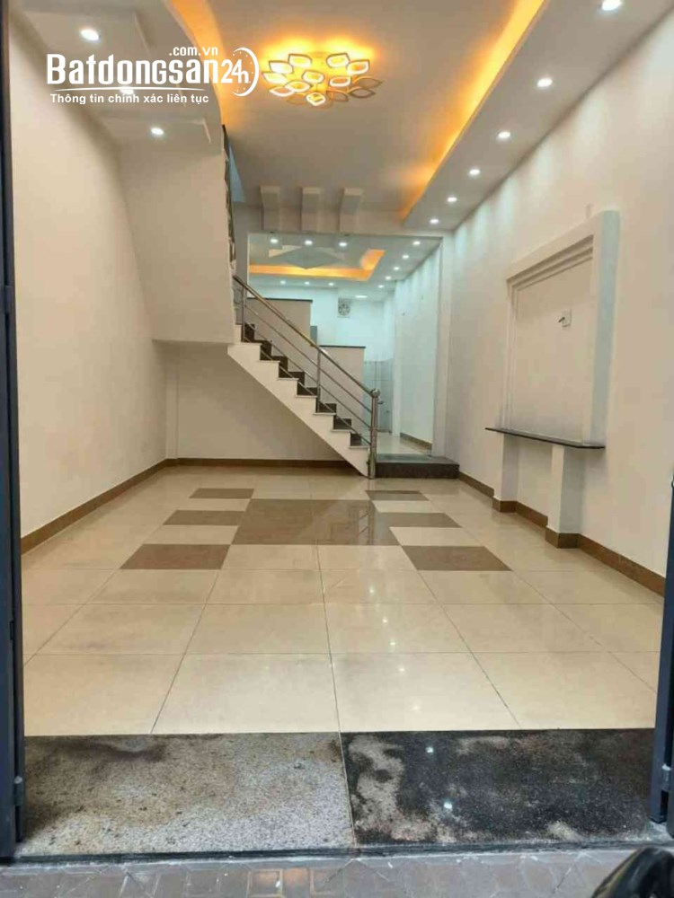 NHÀ ĐẸP NGAY TRUNG TÂM Q8, GIÁ CHỈ HƠN 7 TỶ CÒN THƯƠNG LƯỢNG.