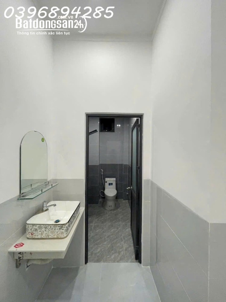 Nhà lầu hiện đại 5x21m, SHR, 2MT, chỉ 650 tr, P. Tân Triều (H Vĩnh Cửu cũ), Đồng Nai