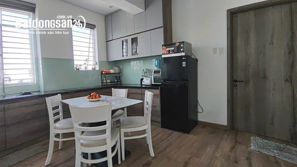 CHO NỮ SHARE PHÒNG CHUNG CƯ SÁT Q1 – 96M2 - 6TR/TH. LH:0908396789